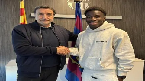 19胜14负风云再起！揭秘亚冠巅峰对决：蔚山HDVS墨尔本城，精彩盛宴不容错过！