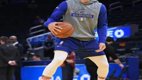 滕哈赫对迪亚洛表现满意，坚信拉什福德倒地应判点球